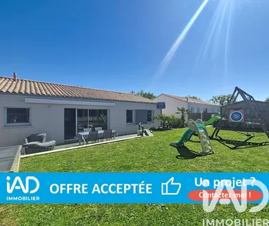 House in Sainte-Pazanne (44680)