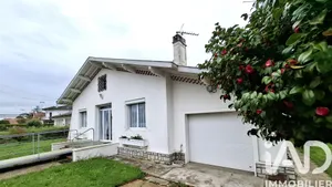 Townhouse in Saint-Vincent-de-Tyrosse (40230)