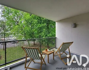 Apartment in Croix (59170)