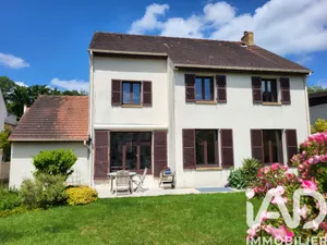 Maison à Jouy-en-Josas (78350)