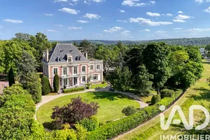 Mansion in Le Vésinet (78110)