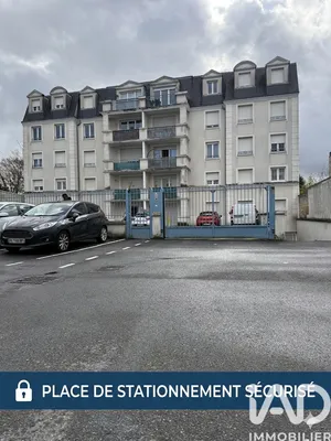 Apartment in Dammarie-lès-Lys (77190)