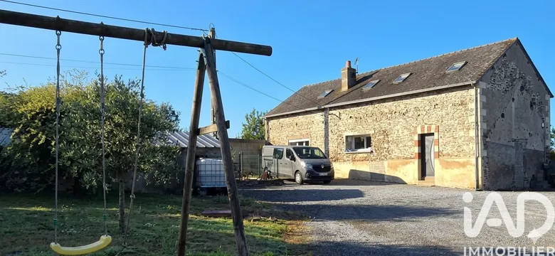 Maison 6 pièces 145 m² · à Vair-sur-Loire · 144,9 m² · 229 000 €