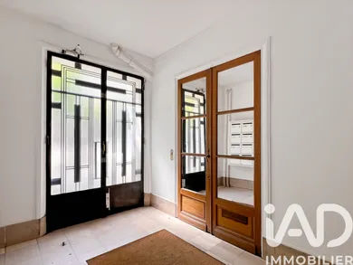 Apartment in Paris (75005)