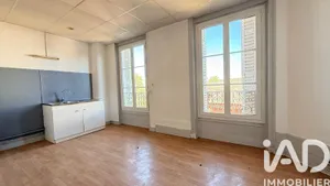 Apartment in Digoin (71160)