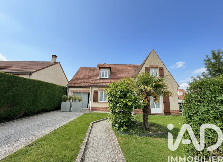 Maison 8 pièces 153 m² · à Beauvais · 153 m² · 348 000 €