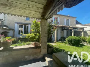 Maison de village à Port-Sainte-Foy-et-Ponchapt (33220)