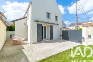 Maison de ville à Flins-sur-Seine (78410)