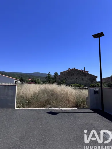 Building plot in Prades (66500)
