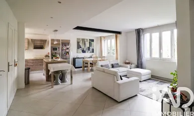 Maison traditionnelle à Rueil-Malmaison (92500)
