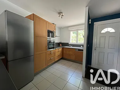 Townhouse in Eysines (33320)