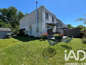 Townhouse in Eysines (33320)