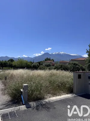 Building plot in Prades (66500)