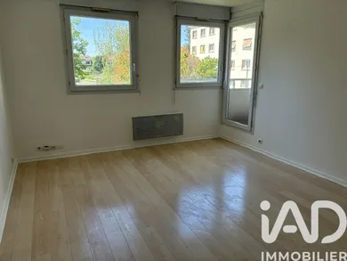 Apartment in livry gargan (93190)