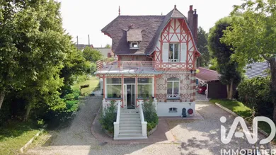 Maison traditionnelle à Maffliers (95560)