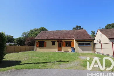 Detached house in Louversey (27190)