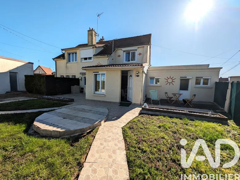 Maison 4 pièces 80 m² · à Roye · 80 m² · 129 000 €