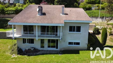 Architectural house in Aurec-sur-Loire (43110)
