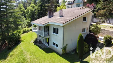 Architectural house in Aurec-sur-Loire (43110)