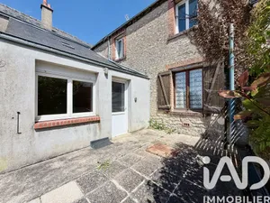 Townhouse in Beauce la Romaine (41240)