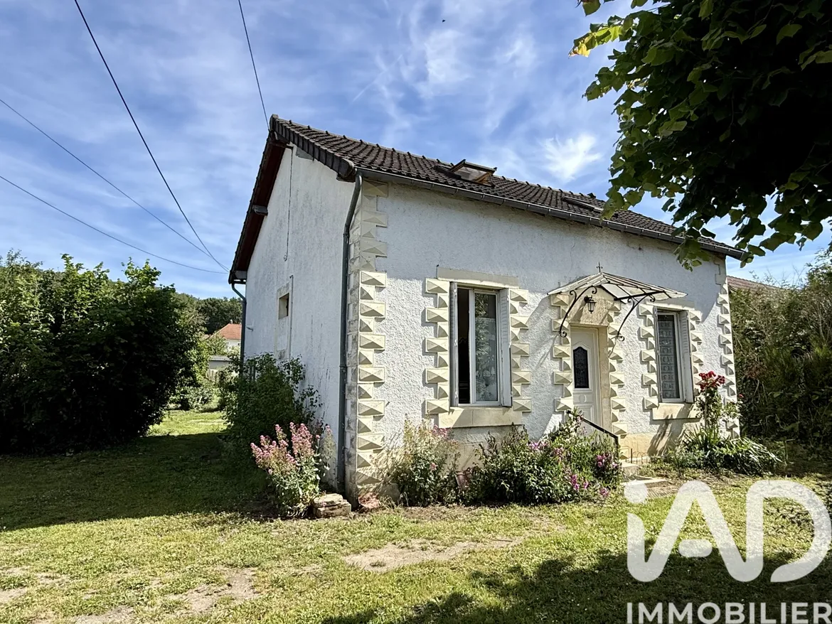 Vente maison à Saint-Amand-Montrond (18200) : maison de ville 4 pièces 86 m² - 2030447 — 5