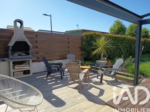 Detached house in Essarts-en-Bocage (85140)