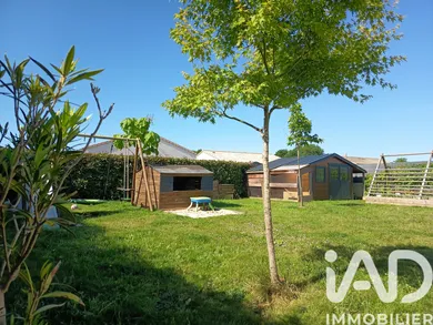 Pavillon à Essarts-en-Bocage (85140)