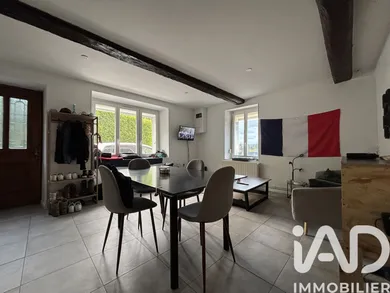 Immeuble à Vrigne aux Bois (08330)