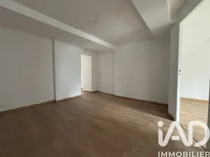 Building in Vrigne aux Bois (08330)