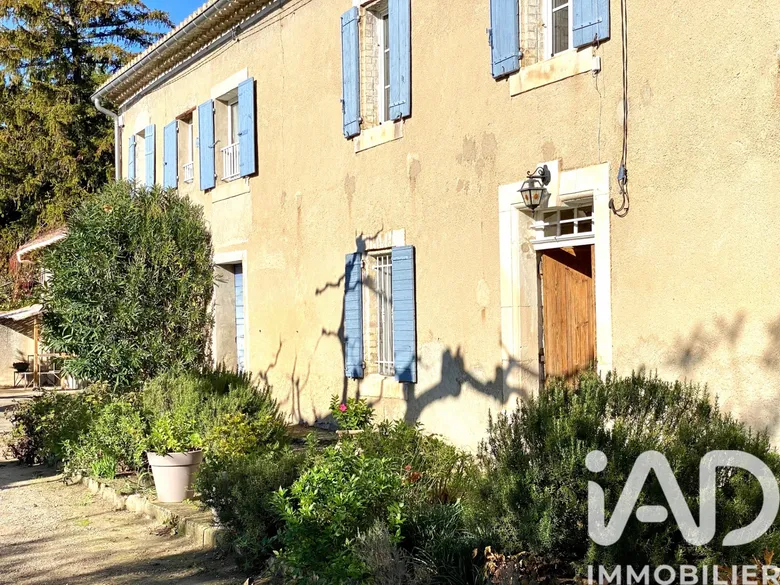 Maison 18 pièces 366 m² · à L'Isle-sur-la-Sorgue · 366 m² · 998 000 €