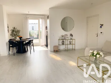 Apartment in Bry-sur-Marne (94360)