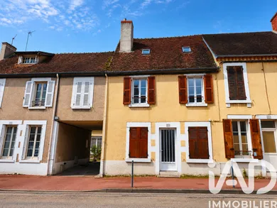 Immeuble à Cosne-Cours-sur-Loire (58200)