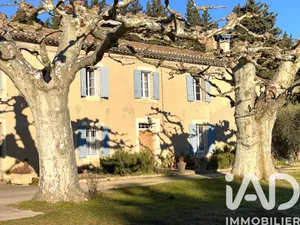 Mas à L'Isle-sur-la-Sorgue (84800)
