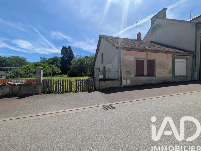 Maison 3 pièces 88 m² · à Lavaveix-les-Mines · 88,4 m² · 55 000 €