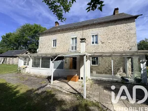 Maison de campagne à Valiergues (19200)