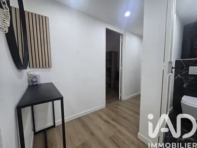 Apartment in Toulon (83000)