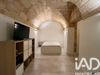Apartment in Bordeaux (33300)
