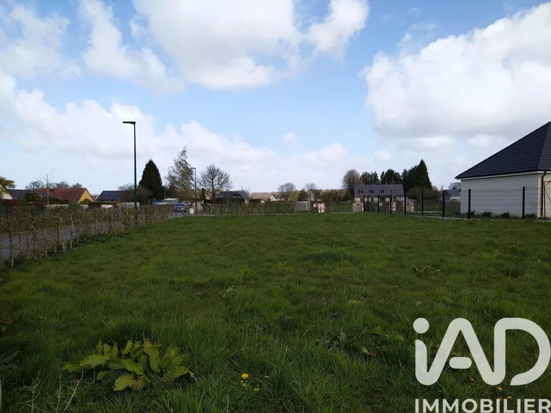 Terrain à bâtir à Criquetot-sur-Ouville (76760) · 82 300 €