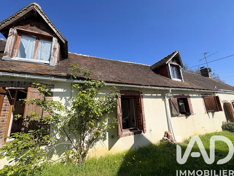 Maison 6 pièces 135 m² · à Charny · 135 m² · 105 000 €