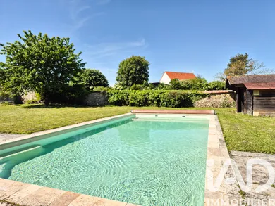 House in Saint-Lubin-de-la-Haye (28410)
