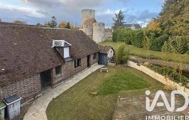 Townhouse in Alluyes (28800)