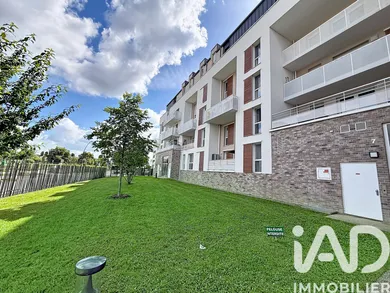 Apartment in Villeneuve-le-Roi (94290)