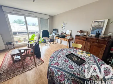 Apartment in Valenciennes (59300)