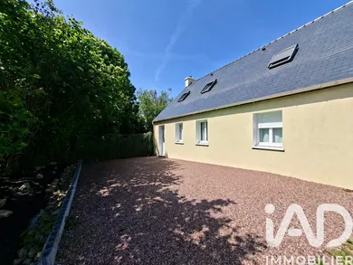 House in Larré (56230)