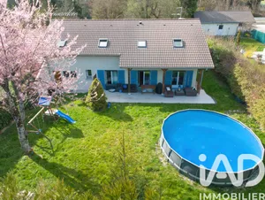 House in Échenevex (01170)