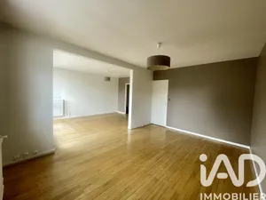 Apartment in Saint-Étienne (42000)