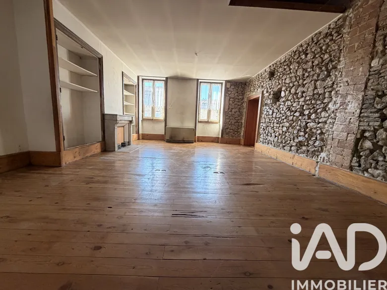 Appartement 4 pièces 114 m² · à Livron-sur-Drôme · 113,9 m² · 159 000 €