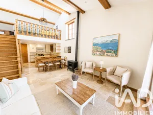 Appartement à Gréolières (06620)