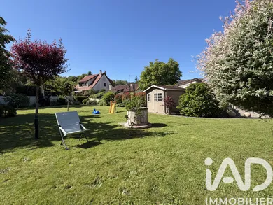 Maison traditionnelle à Villecresnes (94440)