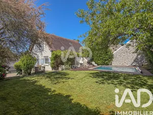 Maison à Mauperthuis (77120)